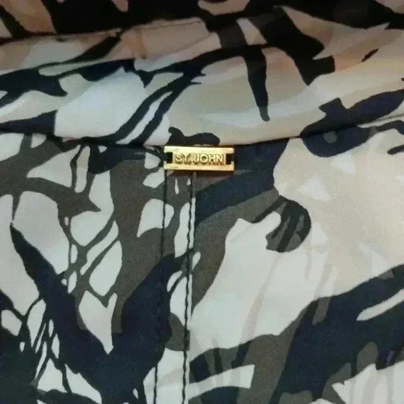 ST JOHN Womens Jacket Size 12 Full Zip Floral Black White - Picture 6 of 9